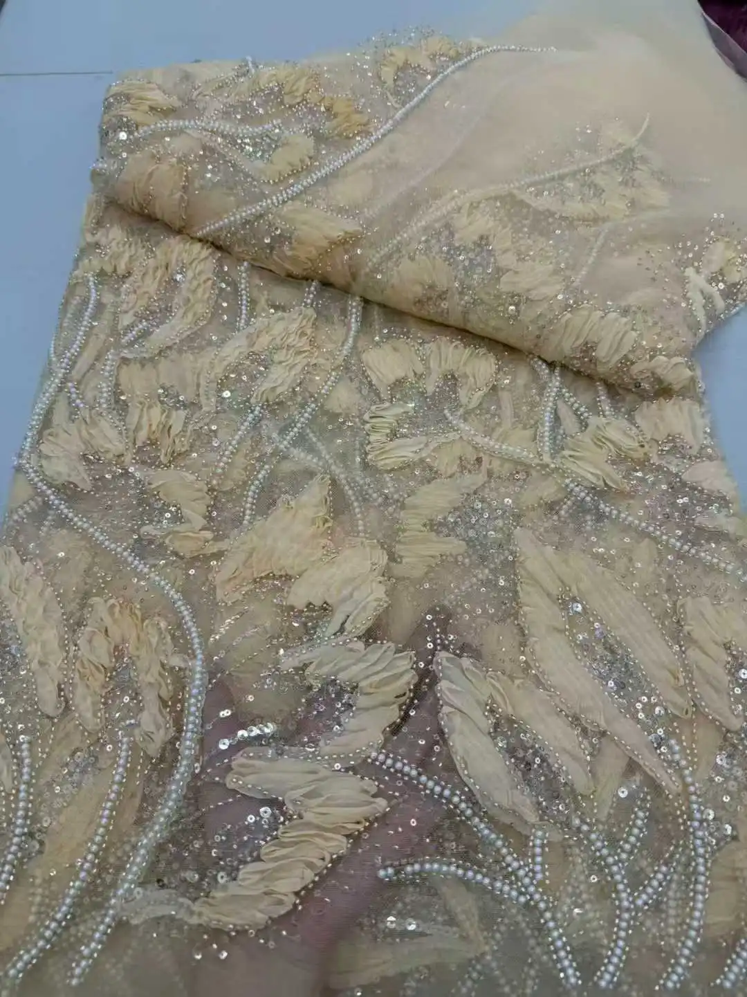 African Lace Fabric 2026 Sequins Beaded Embroidery Groom Nigerian Bridal High Quality French Tulle Lace Fabric For Wedding Party
African Lace Fabric 2026 Sequins Beaded Embroidery Groom Nigerian Bridal High Quality French Tulle Lace Fabric For Wedding Party