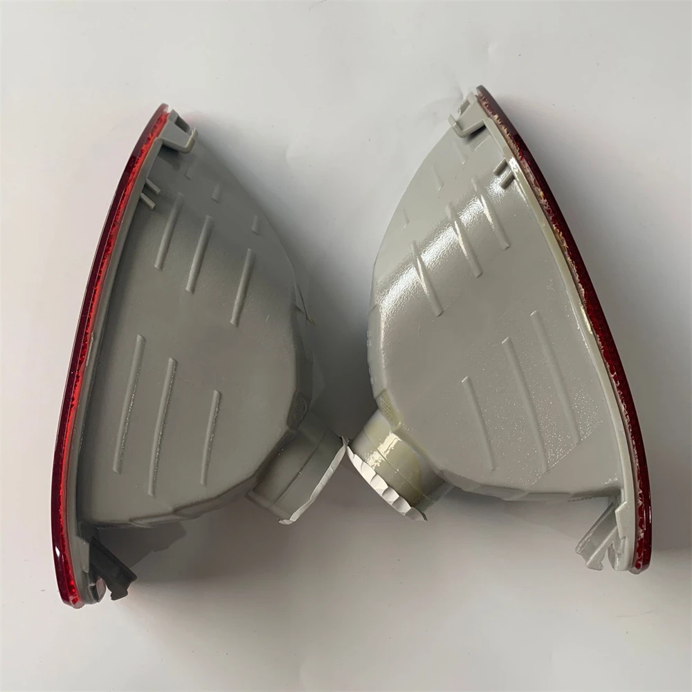 For Jeep Grand Cherokee Compass 2011-2016 For Dodge Journey Rear Bumper Brake Light Tail Turn Signal Reflector Lamp No Bulb
For Jeep Grand Cherokee Compass 2011-2016 For Dodge Journey Rear Bumper Brake Light Tail Turn Signal Reflector Lamp No Bulb