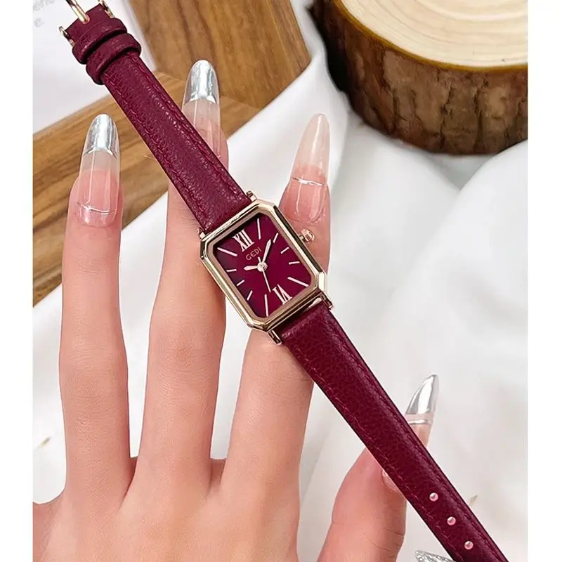 Women's Watch Simple Fashion Rectangular bracelet Retro Fashion Student Quartz Watch ladies' wristwatch
Women's Watch Simple Fashion Rectangular bracelet Retro Fashion Student Quartz Watch ladies' wristwatch