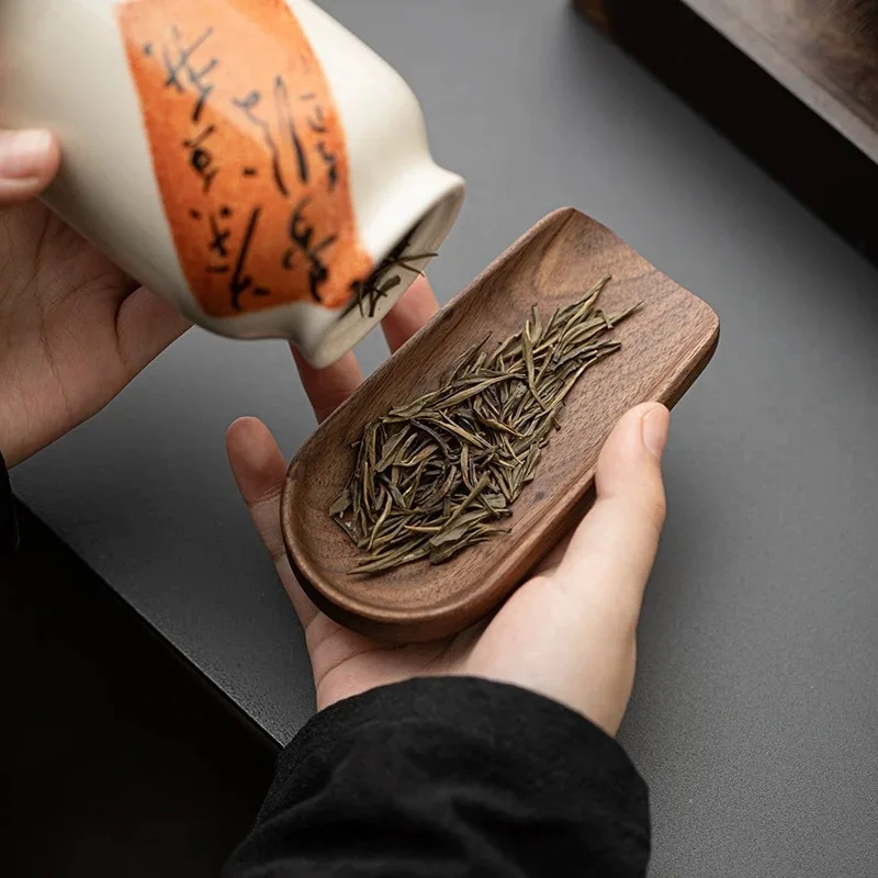 LMM solid wood tea shovel household kung fu tea ceremony accessories
LMM solid wood tea shovel household kung fu tea ceremony accessories