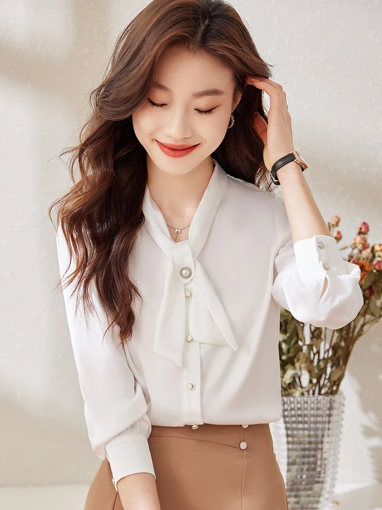 Белая шифоновая блузка из шелка с узлом, длинный рукав, модная, профессиональная, высококачественная, весенняя...
Белая шифоновая блузка из шелка с узлом, длинный рукав, модная, профессиональная, высококачественная, весенняя...