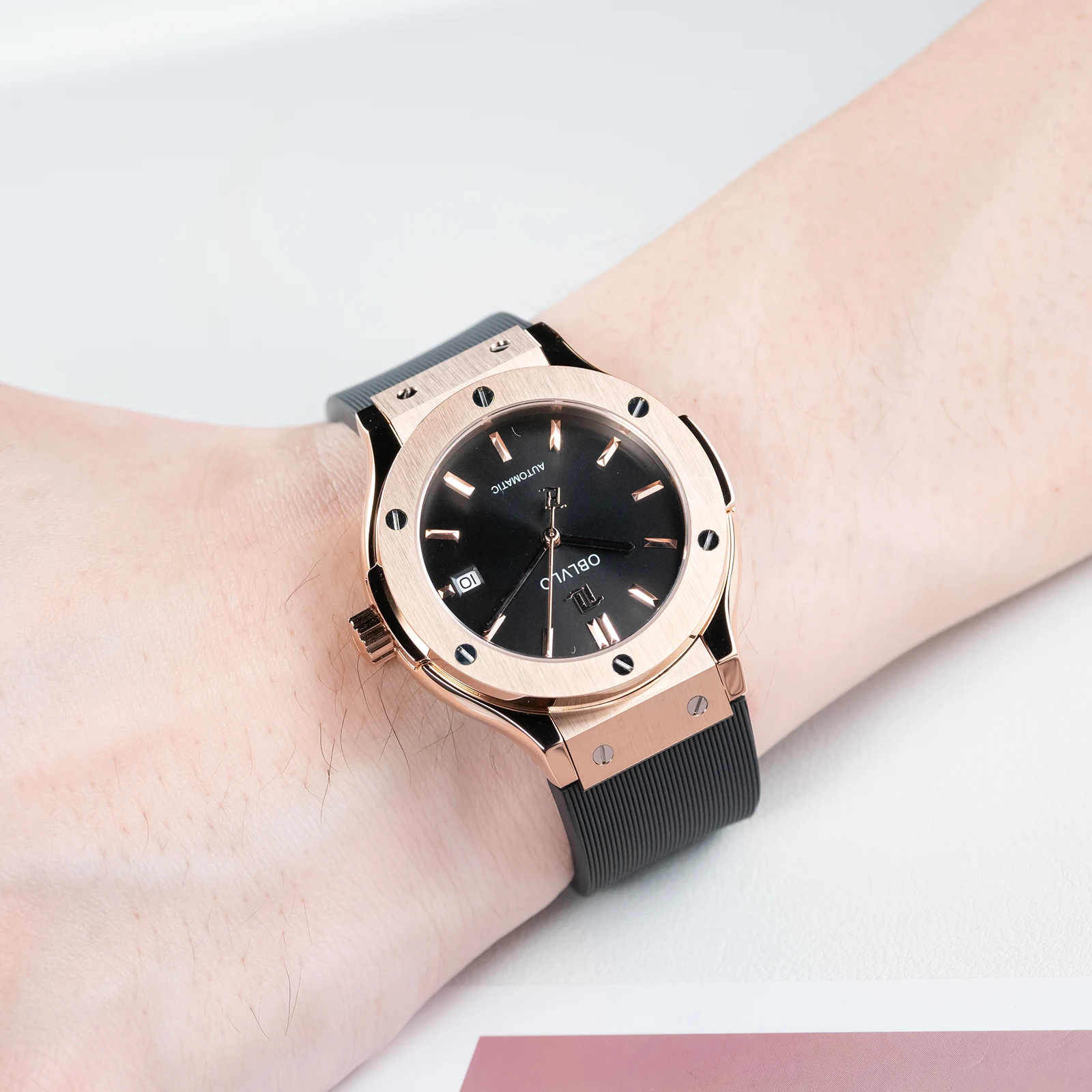 OBLVLO Men's Rose Gold Black Dial Classic Mechanical Watch Waterproof Transparent Automatic Movement Rubber Watches Clock HM-SIM
OBLVLO Men's Rose Gold Black Dial Classic Mechanical Watch Waterproof Transparent Automatic Movement Rubber Watches Clock HM-SIM