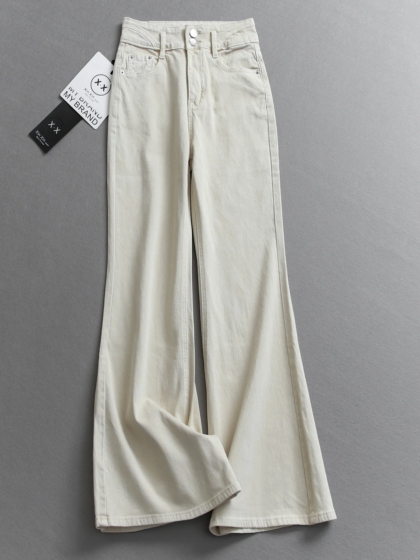 High Waist Flared Pants Pure Color Two Button Slimming Wide Leg Jeans Women's Spring New Style Hoof Pants Casual Denim
High Waist Flared Pants Pure Color Two Button Slimming Wide Leg Jeans Women's Spring New Style Hoof Pants Casual Denim
