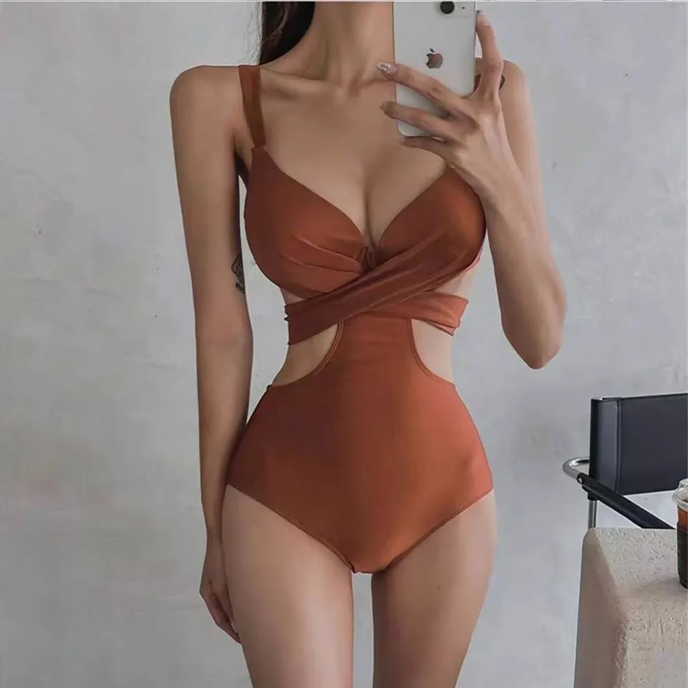 Сексуальный купальник-бандо с драпировкой и вырезами на талии, термостойкий, для отдыха, с эффектом пуш-ап для небольшой груди
Сексуальный купальник-бандо с драпировкой и вырезами на талии, термостойкий, для отдыха, с эффектом пуш-ап для небольшой груди