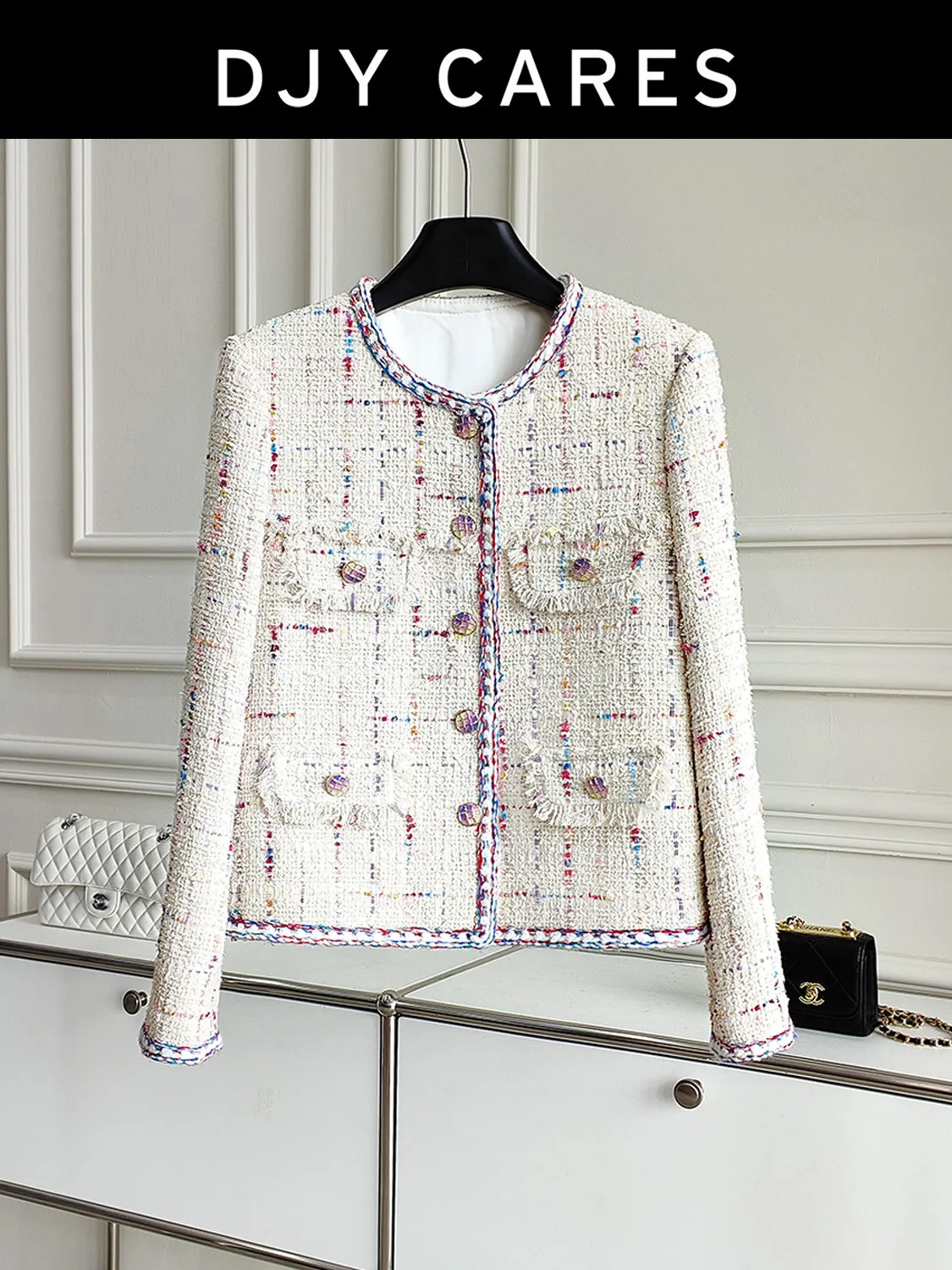 New Premium colored floral coat with tassel top Can customize size
New Premium colored floral coat with tassel top Can customize size