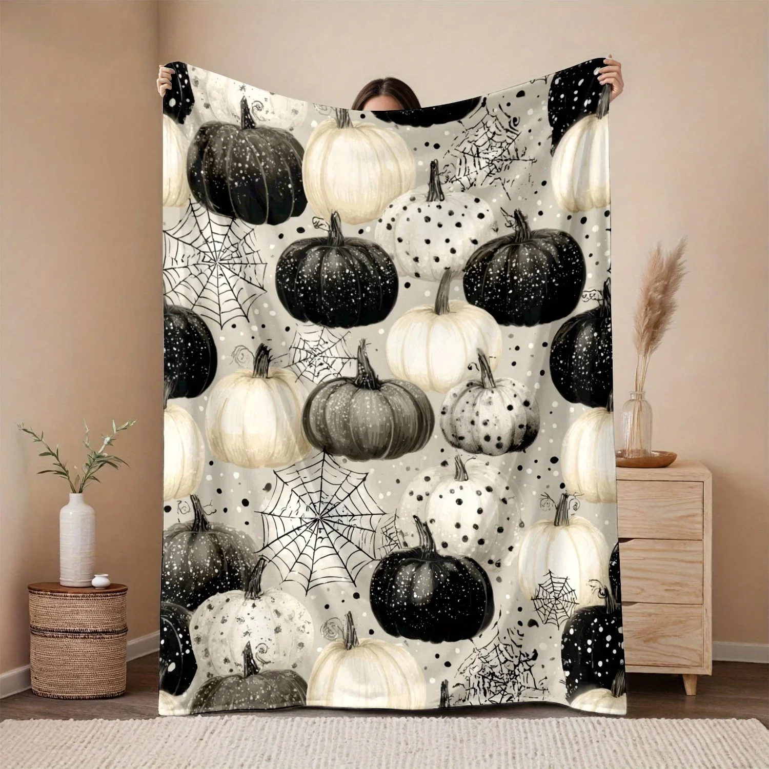 Halloween Pumpkin Flannel Throw Blanket Gothic Home Decor Aesthetic Room Accessory Festival Gift
Halloween Pumpkin Flannel Throw Blanket Gothic Home Decor Aesthetic Room Accessory Festival Gift