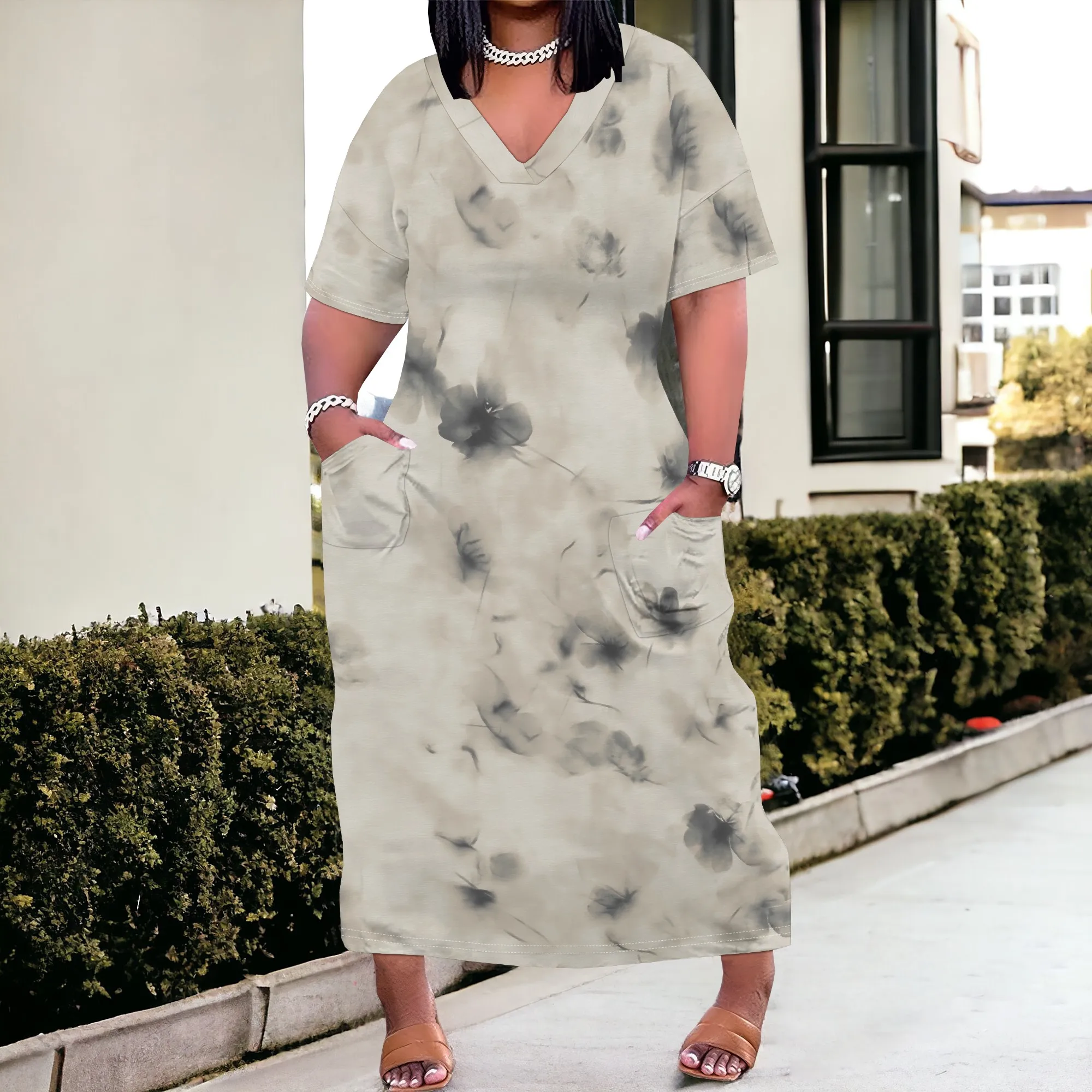 Women's Plus Size Maxi Dress XL-6XL V Neck Floral Print Loose Fit Summer Casual Lounge Dress with Pockets
Women's Plus Size Maxi Dress XL-6XL V Neck Floral Print Loose Fit Summer Casual Lounge Dress with Pockets