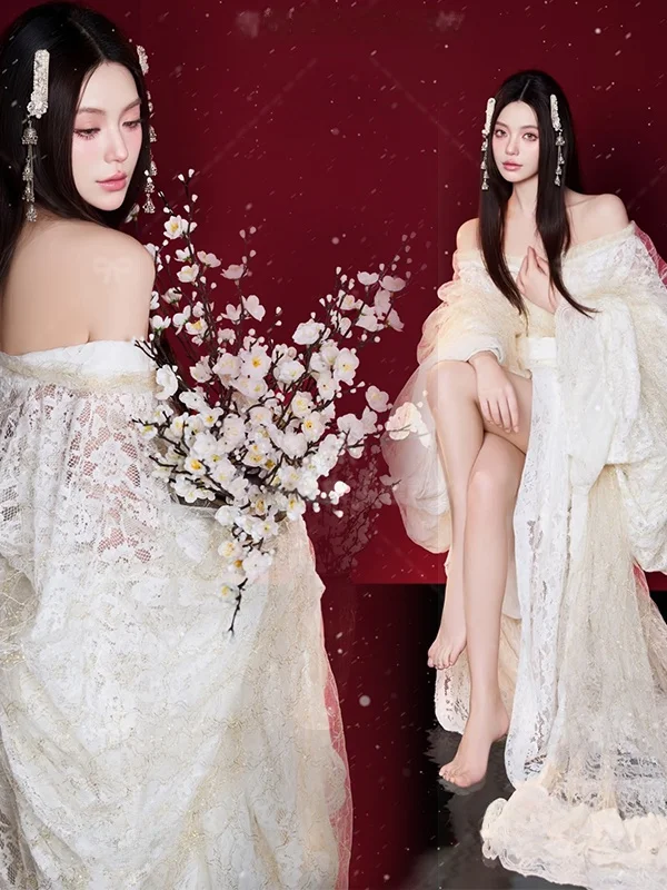 Elegant White Lace Hanfu Women's Slippers Photography Studio Traditional Court Style Clothing Floor Length High-End Sensation
Elegant White Lace Hanfu Women's Slippers Photography Studio Traditional Court Style Clothing Floor Length High-End Sensation