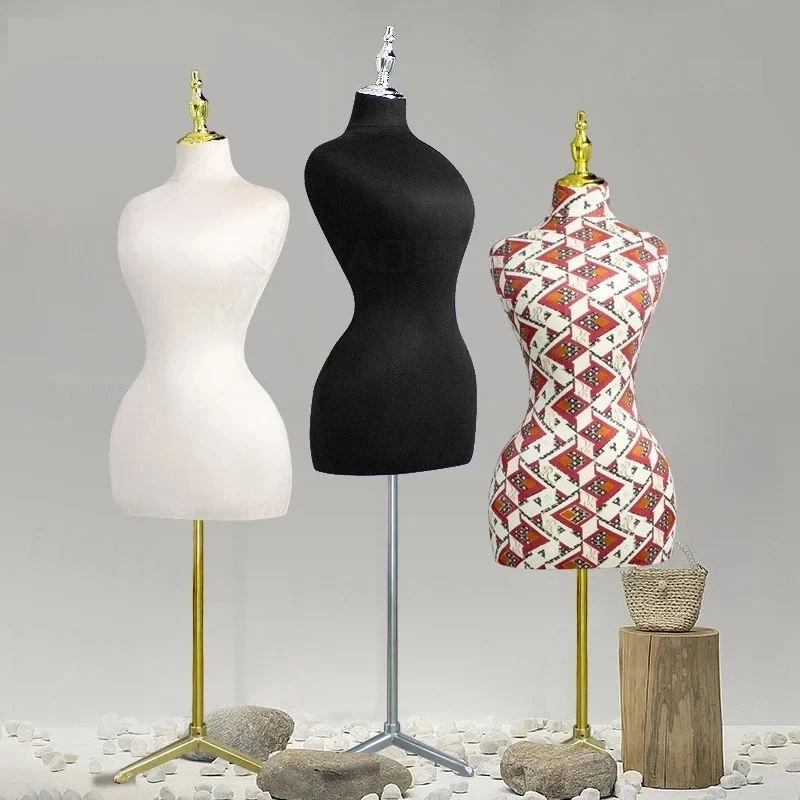 Large-size Half-length Cloth Mannequins European Clothing Store Sexy Figure Display Stand Female Half-length Fake Mannequin C
Large-size Half-length Cloth Mannequins European Clothing Store Sexy Figure Display Stand Female Half-length Fake Mannequin C