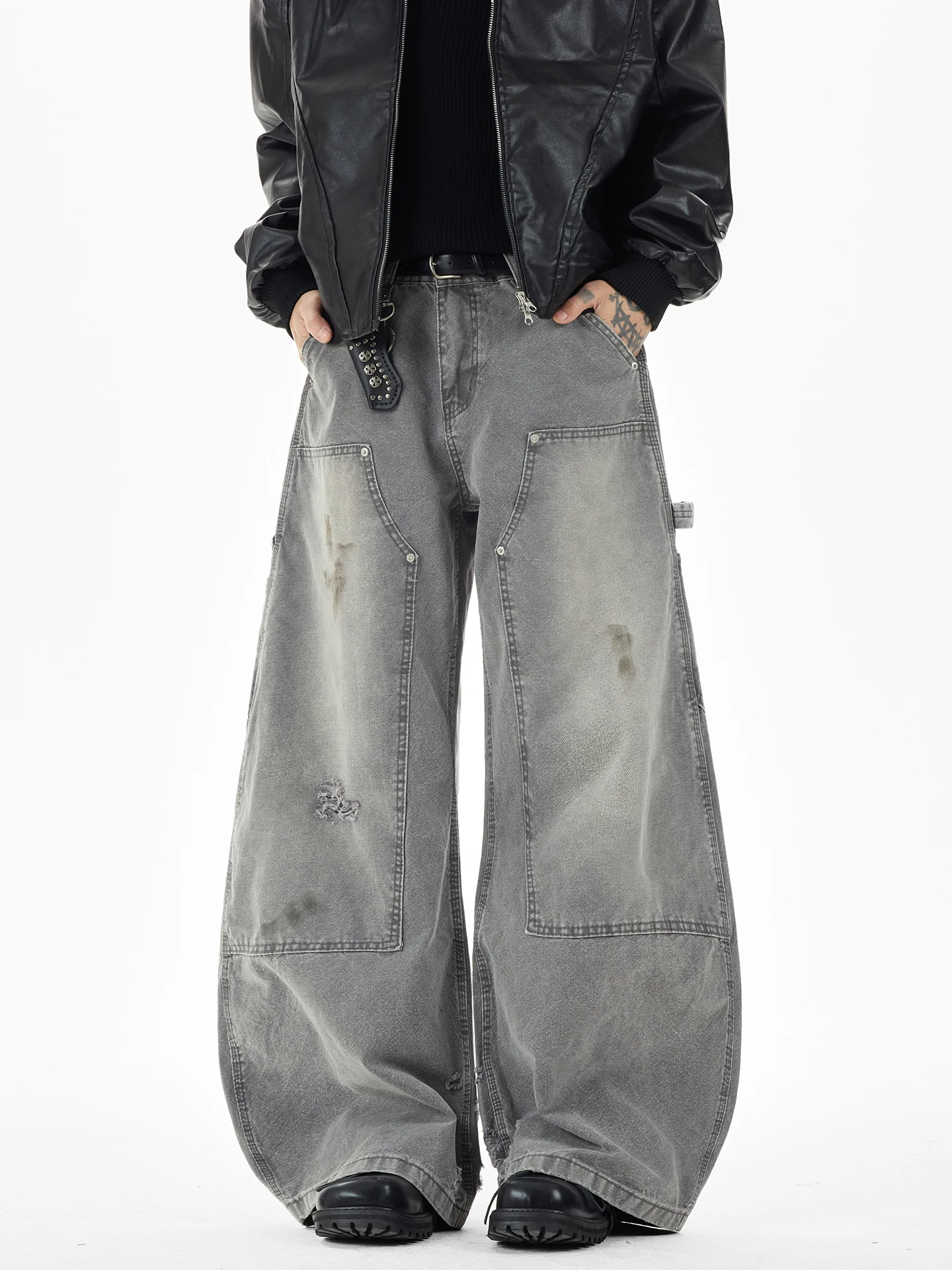 Boyue American Splicing Rus Carpenter Jeans Cool Streetwear Wide Leg Pants Men's Casual Sle with Knife Cut Design
Boyue American Splicing Rus Carpenter Jeans Cool Streetwear Wide Leg Pants Men's Casual Sle with Knife Cut Design