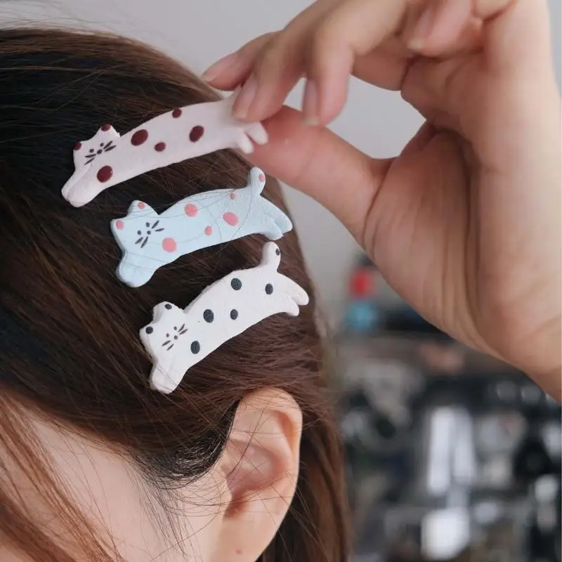 1pc Cat Shape Polymer Clay Cutter Mold Large Size Soft Pottery Clay Earring Pendant Make Tools Pet Biscuits Mold Hairpin Mold
1pc Cat Shape Polymer Clay Cutter Mold Large Size Soft Pottery Clay Earring Pendant Make Tools Pet Biscuits Mold Hairpin Mold