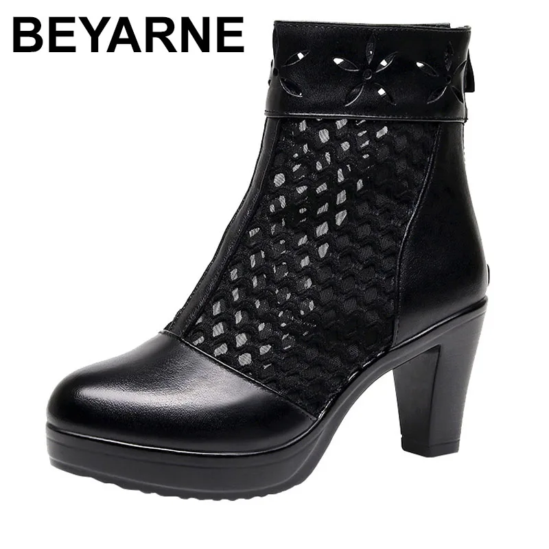 Hollow Out Genuine Leather Female Sandals Ankle Boots Thick High Heeled Pointed Toe Hot Sale Back Zipper Dress Footwear
Hollow Out Genuine Leather Female Sandals Ankle Boots Thick High Heeled Pointed Toe Hot Sale Back Zipper Dress Footwear