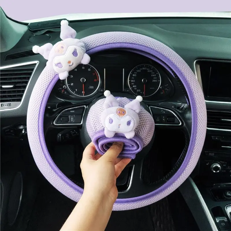 Sanrio автомобильный защитный чехол на руль Kuromi Mesh эластичный круглый D-образный руль мультфильм My Melody автомобильные аксессуары
Sanrio автомобильный защитный чехол на руль Kuromi Mesh эластичный круглый D-образный руль мультфильм My Melody автомобильные аксессуары