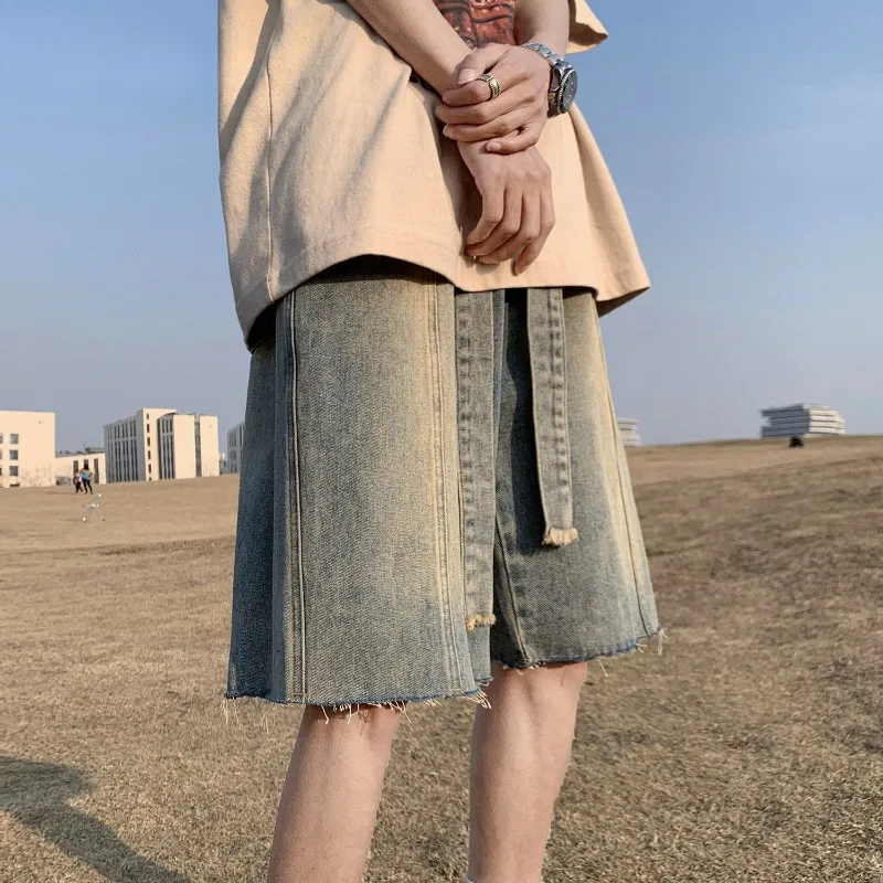 Men's Summer Vintage Washed Denim Shorts with Loose Wide-Leg Street Style Cool Casual Trendy High-Street Fashion Mid-Length Wear
Men's Summer Vintage Washed Denim Shorts with Loose Wide-Leg Street Style Cool Casual Trendy High-Street Fashion Mid-Length Wear