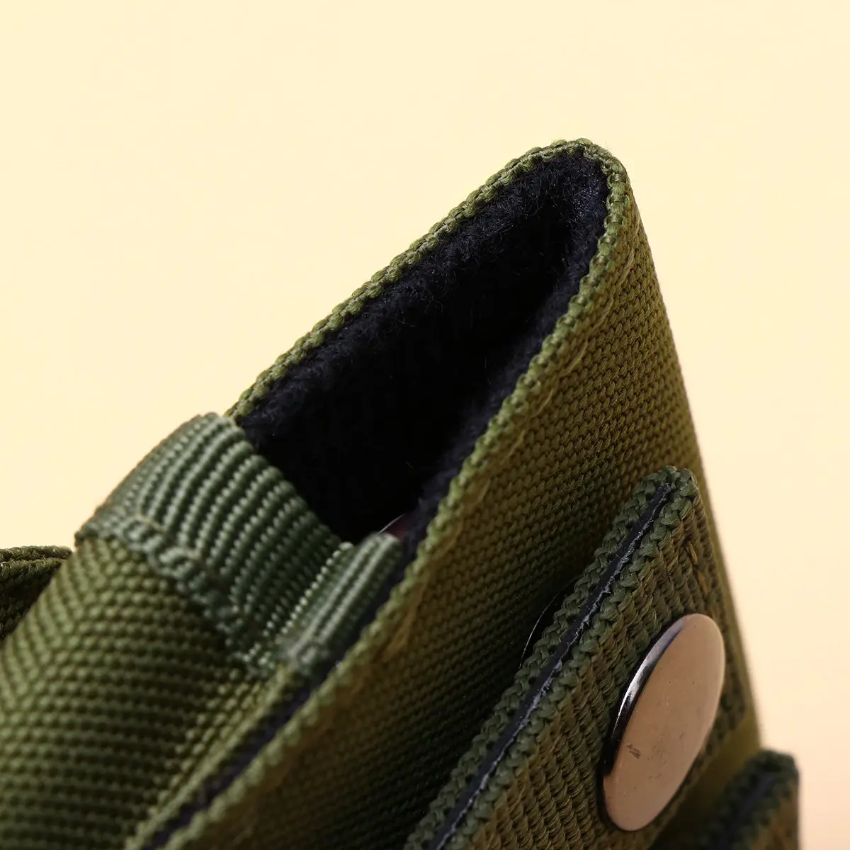 Waist Bag Waterproof Tactical Belt Pack High-Density Polyester Lightweight No-Bounce Design for Intense Workouts Hot Cold
Waist Bag Waterproof Tactical Belt Pack High-Density Polyester Lightweight No-Bounce Design for Intense Workouts Hot Cold