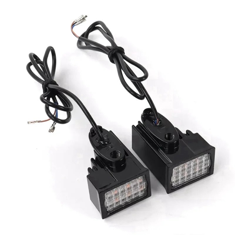 Classic-Motorcycle Mini Rear Fender Struts Turn Signal Lights For M8 SOFTAIL Street Bob Standard Breakout 117 Low Rider S 
Classic-Motorcycle Mini Rear Fender Struts Turn Signal Lights For M8 SOFTAIL Street Bob Standard Breakout 117 Low Rider S