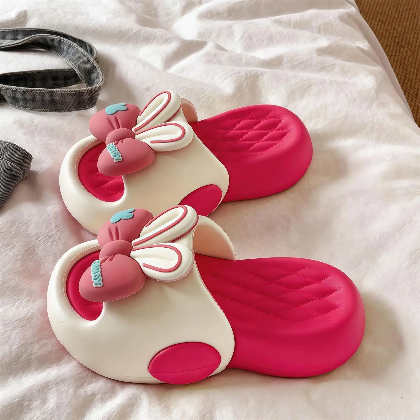 Cute Bow Rabbit Ear Platform Slippers Women EVA Soft Non Slip Slides Summer Indoor Outdoor Fashion Candy Color Flip Flops
Cute Bow Rabbit Ear Platform Slippers Women EVA Soft Non Slip Slides Summer Indoor Outdoor Fashion Candy Color Flip Flops