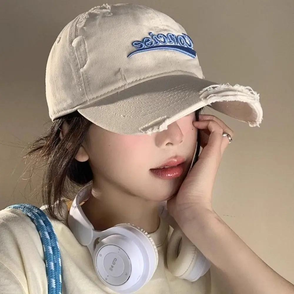 Fashion Korean Letter Baseball Hat Cotton Y2k Holes Peaked Cap Embroidery Visor Snapback Cap Streetwear
Fashion Korean Letter Baseball Hat Cotton Y2k Holes Peaked Cap Embroidery Visor Snapback Cap Streetwear
