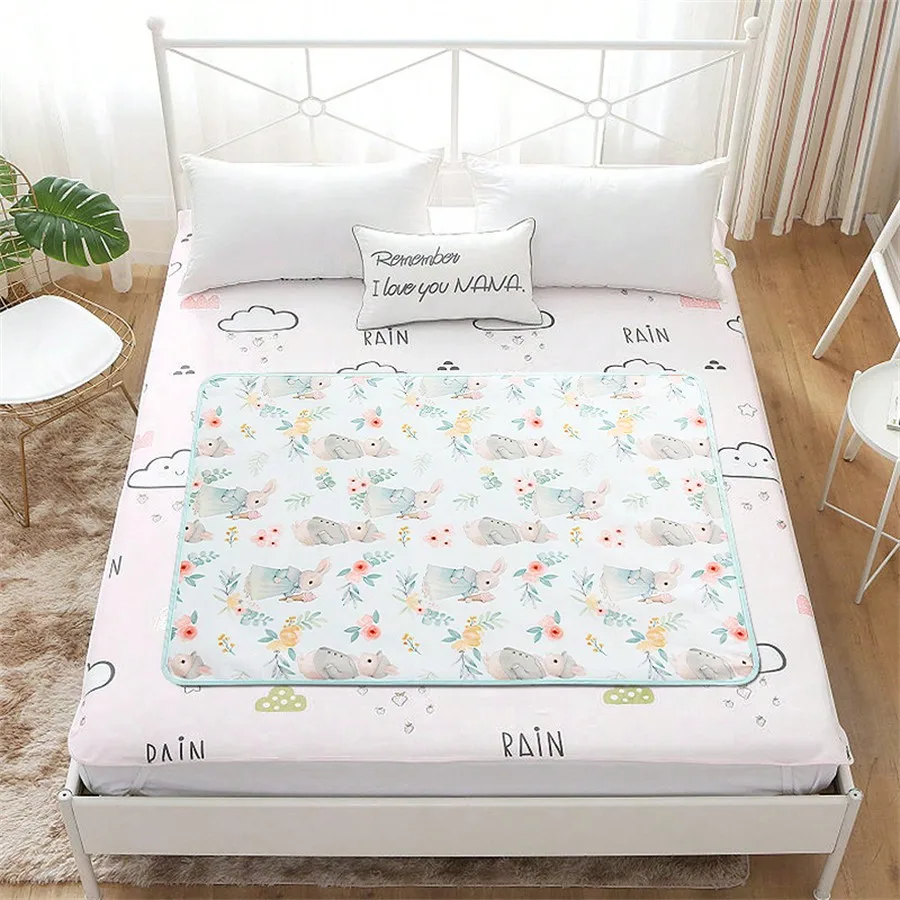 1pc Cartoon Pattern Baby Waterproof Reusable Changing Pad, Anti-Slip Absorbent Nursing Mat For Incontinence, Menstrual, All Seasons Use
1pc Cartoon Pattern Baby Waterproof Reusable Changing Pad, Anti-Slip Absorbent Nursing Mat For Incontinence, Menstrual, All Seasons Use