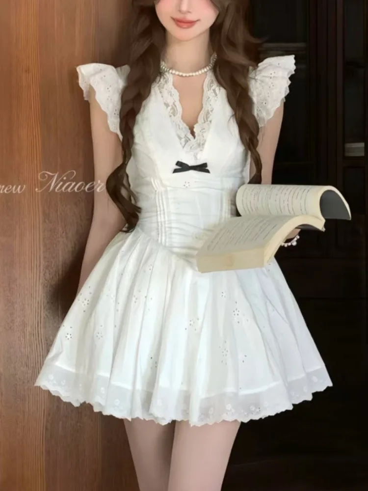 Korean Style Elegant Mini Fairy Dress Women Sexy Lace V-neck Fashion Chic Dress Female 2025 Summer Casual Evening Party Dresses
Korean Style Elegant Mini Fairy Dress Women Sexy Lace V-neck Fashion Chic Dress Female 2025 Summer Casual Evening Party Dresses