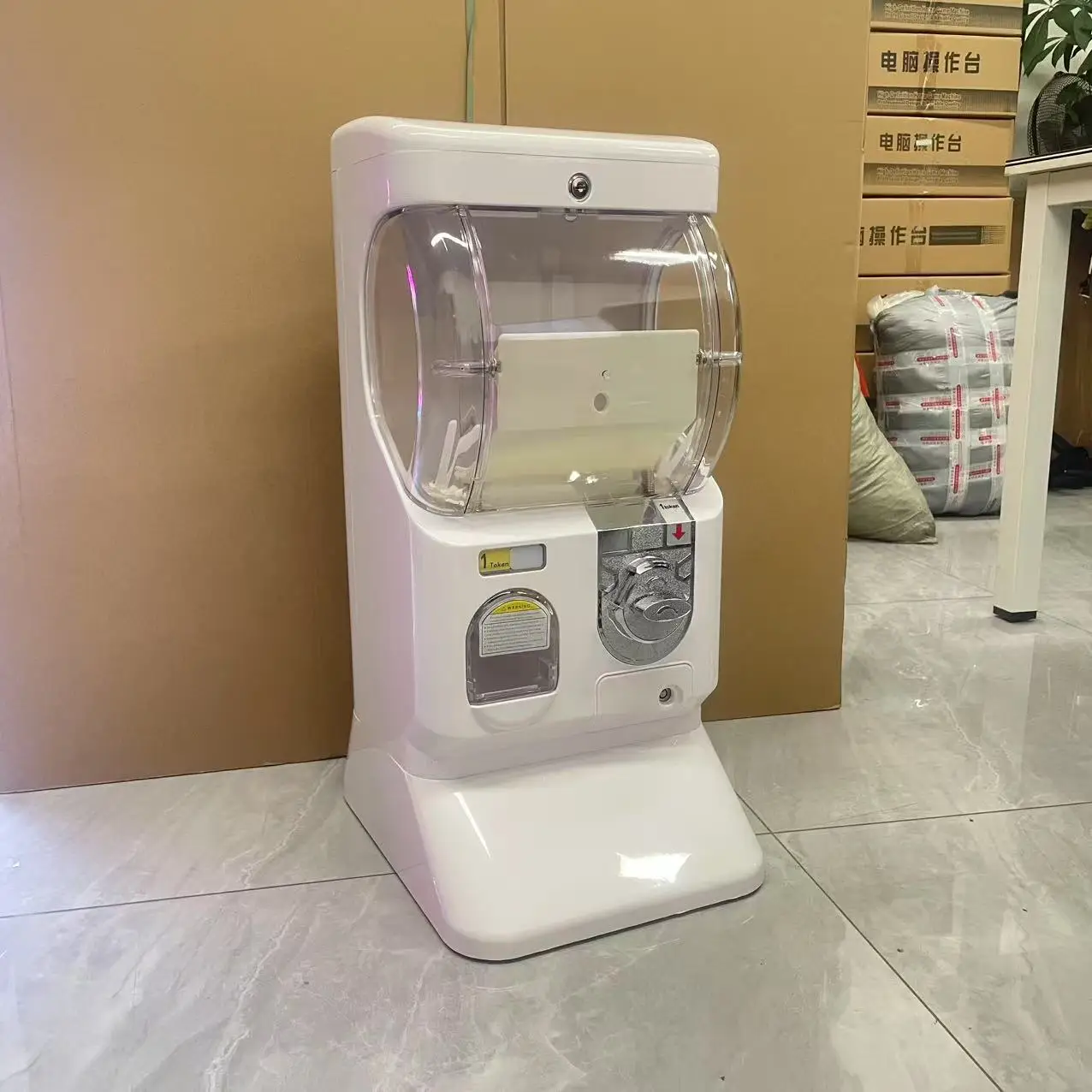Coin Operated Mini Plastic Gacha Capsule Vending Machine with English Interface and 1 Year Warranty for Kids' Games
Coin Operated Mini Plastic Gacha Capsule Vending Machine with English Interface and 1 Year Warranty for Kids' Games