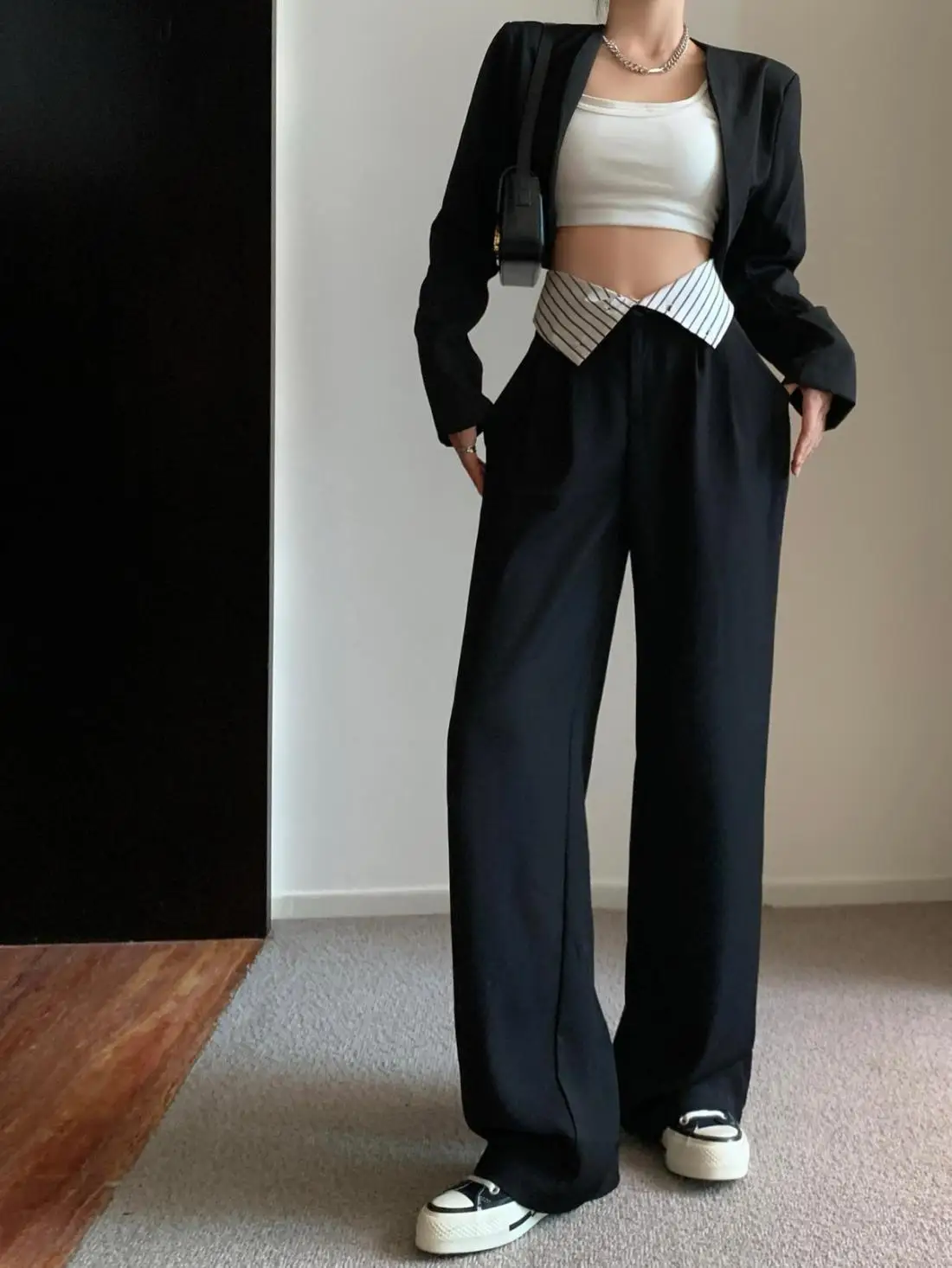 Urban Korean Popular Pants Button High Waisted Suit Pants Loose Straight Leg Floor Pants Casual Loose Wide Leg Pants for Women
Urban Korean Popular Pants Button High Waisted Suit Pants Loose Straight Leg Floor Pants Casual Loose Wide Leg Pants for Women