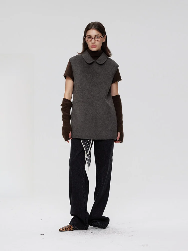Soft Blend Cashmere Sleeveless Doll Collar Wool Camel Hair Women's Top Wear Well 2024 New Autumn Winter High End Fashion
Soft Blend Cashmere Sleeveless Doll Collar Wool Camel Hair Women's Top Wear Well 2024 New Autumn Winter High End Fashion