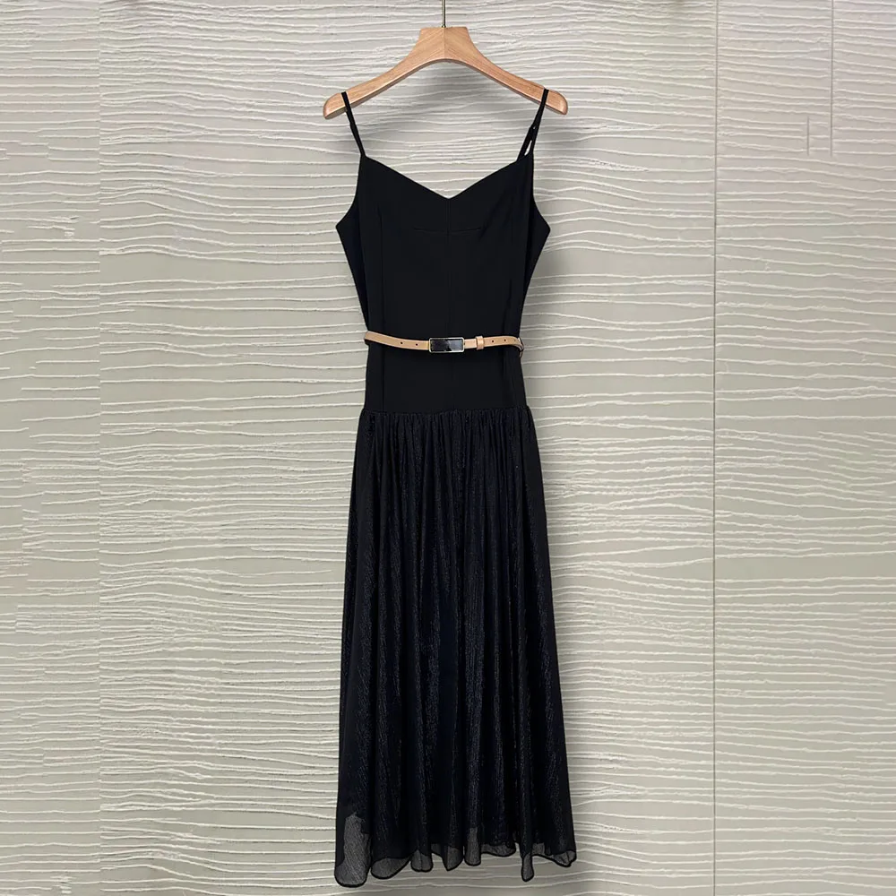 High-quality 2026 new style women's sexy V-neck solid-color halter dress with a waistband for shaping the waist xy26421153
High-quality 2026 new style women's sexy V-neck solid-color halter dress with a waistband for shaping the waist xy26421153