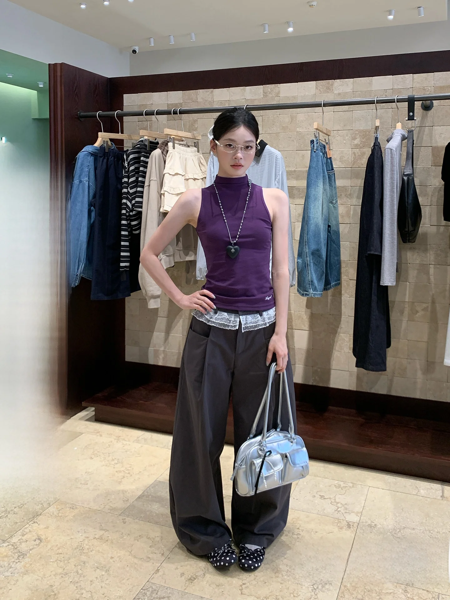 Song Zhengen Grey Straight Leg Casual Pants Women Summer Lace Patchwork High Waist Loose Simple Wide Leg Floor-Length Pants
Song Zhengen Grey Straight Leg Casual Pants Women Summer Lace Patchwork High Waist Loose Simple Wide Leg Floor-Length Pants