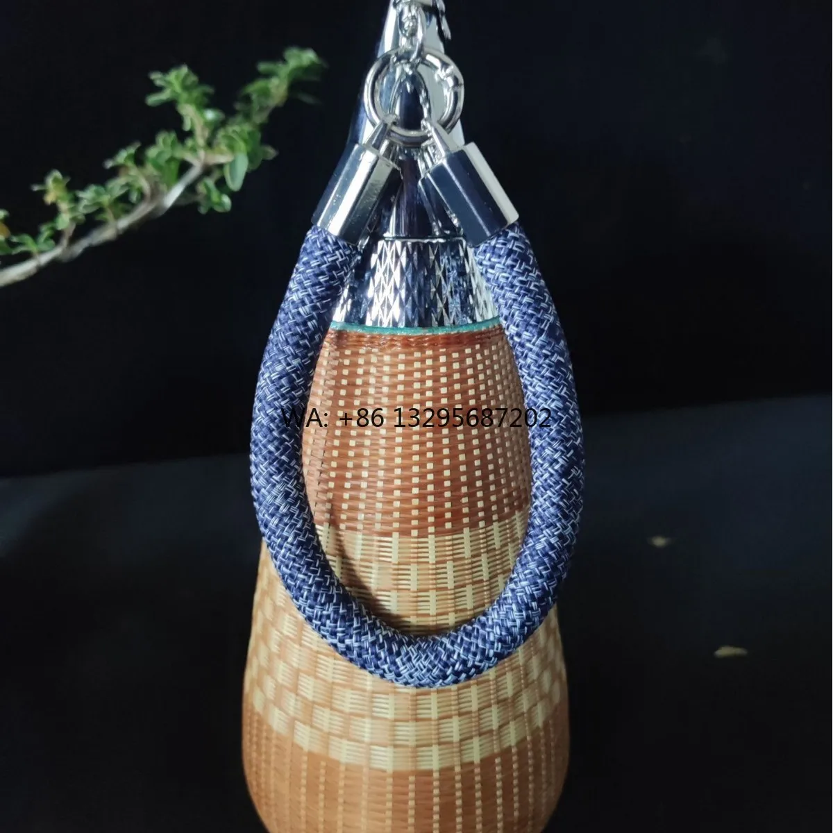 Неугольное культурное наследие, бамбуковая шелковая пряжка ручной работы, фарфор, экологически чистый современный дизайн, бизнес-подарок, кружка-термос
Неугольное культурное наследие, бамбуковая шелковая пряжка ручной работы, фарфор, экологически чистый современный дизайн, бизнес-подарок, кружка-термос