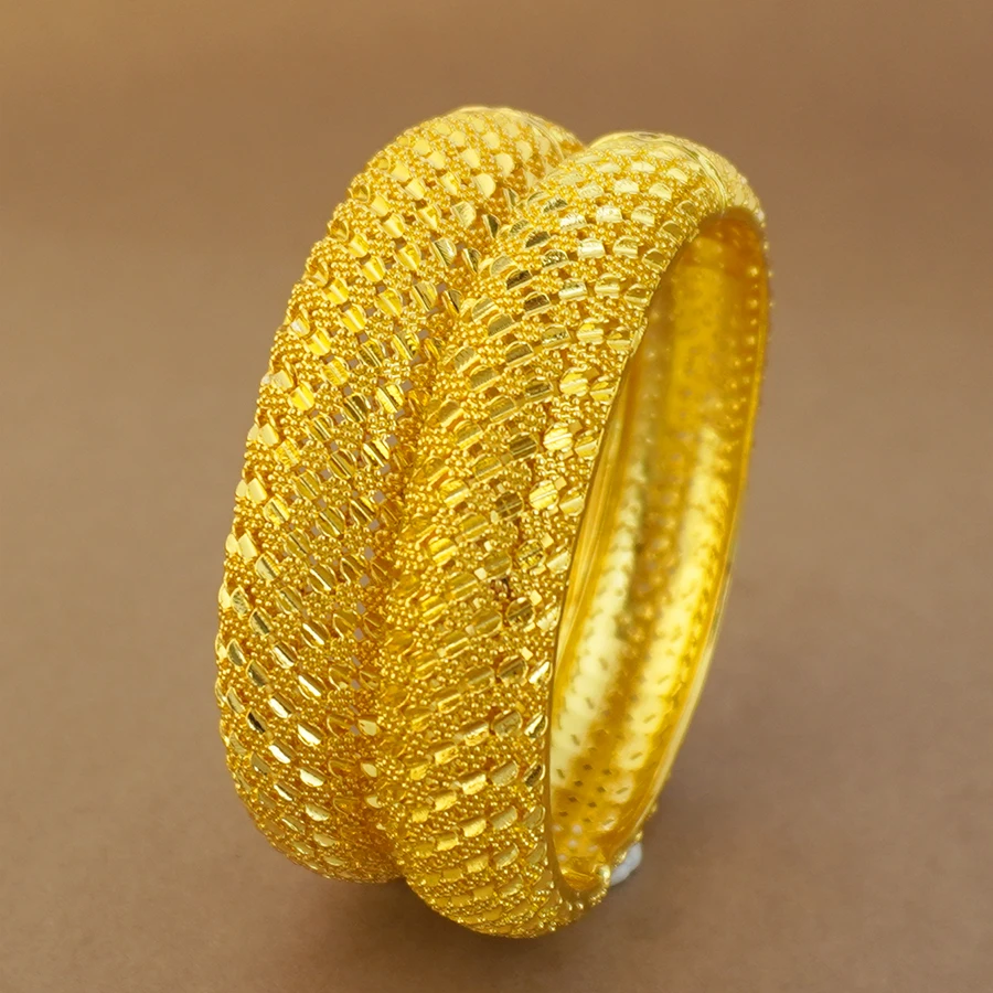 2 pieces of African gold women's bracelets from India, Middle East, Nigeria, luxurious gold-plated jewelry for weddings, Brazili
2 pieces of African gold women's bracelets from India, Middle East, Nigeria, luxurious gold-plated jewelry for weddings, Brazili