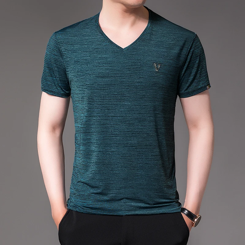 2022 Summer V Neck Men's T-shirts Luxury Short Sleeve Solid Color Ice Silk Male T-shirts Korea Casual Slim Fit Man Tees 3XL
2022 Summer V Neck Men's T-shirts Luxury Short Sleeve Solid Color Ice Silk Male T-shirts Korea Casual Slim Fit Man Tees 3XL