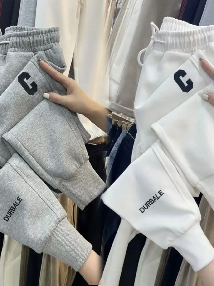 Winter New High Waist Thickened Fleece Women's Casual Sports Pants Harlan Style Baggy Trousers Slimming Trendy Long Pants
Winter New High Waist Thickened Fleece Women's Casual Sports Pants Harlan Style Baggy Trousers Slimming Trendy Long Pants