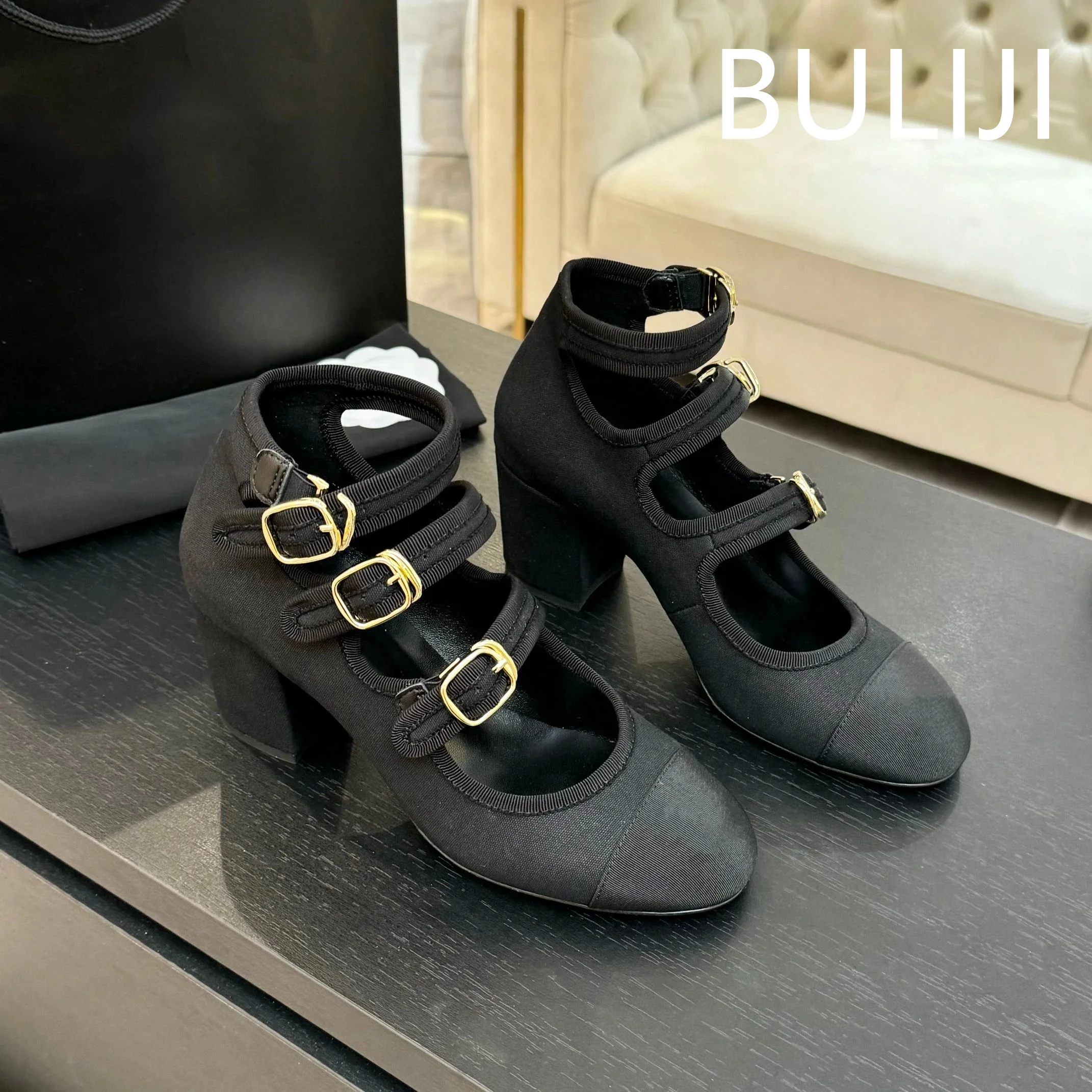 Shoes Women Size35-45 Weaving Sandals Med Heels Round Toe Flat Platform Buckle Strap Summer Designer Shoes Zapatillas De Mujer
Shoes Women Size35-45 Weaving Sandals Med Heels Round Toe Flat Platform Buckle Strap Summer Designer Shoes Zapatillas De Mujer