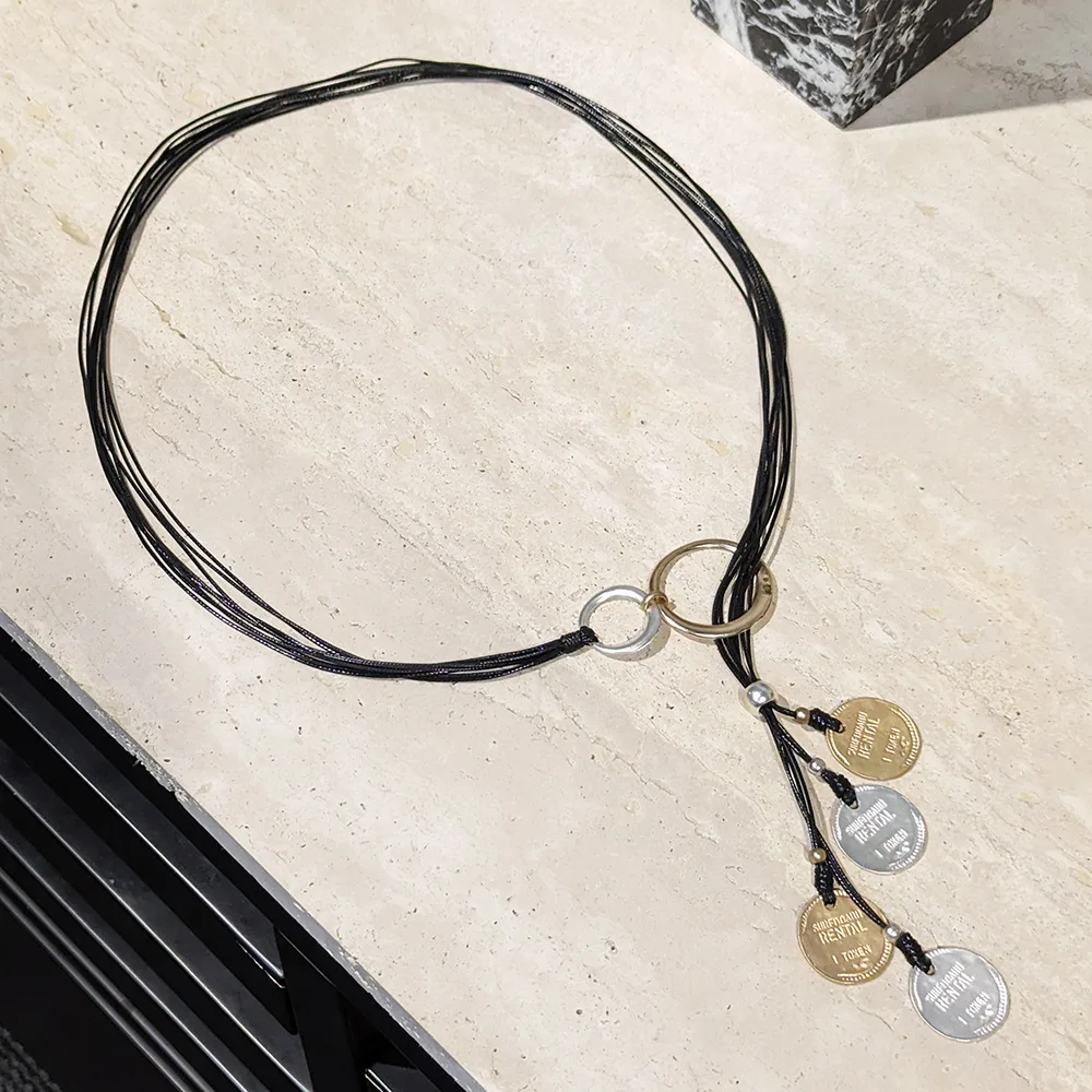 Cross-border Jewelry Ultra-light, Simple and Generous Geometric Long Pendant, Gold and Silver Color Matching Coin
Cross-border Jewelry Ultra-light, Simple and Generous Geometric Long Pendant, Gold and Silver Color Matching Coin