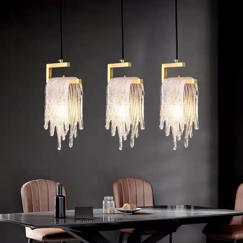 Classic Postmodern LED Pendant Light Living Room Dining Room Bedroom Luxurious Metal Indoor Lighting Fixtures Modern Chandelier
Classic Postmodern LED Pendant Light Living Room Dining Room Bedroom Luxurious Metal Indoor Lighting Fixtures Modern Chandelier
