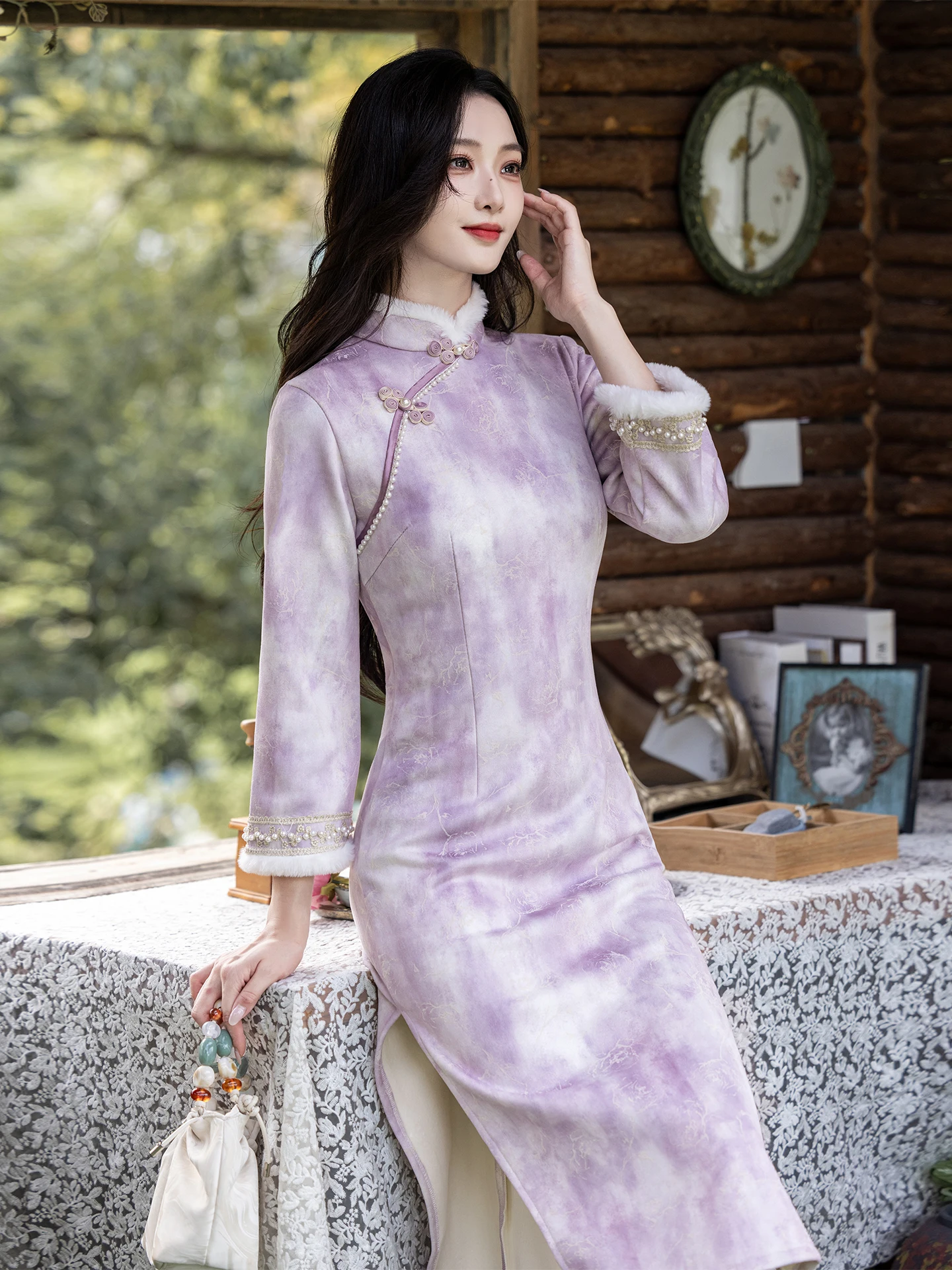 Новая улучшенная зимняя повседневная одежда для девочек в китайском стиле, фиолетовая, для Нового года
Новая улучшенная зимняя повседневная одежда для девочек в китайском стиле, фиолетовая, для Нового года