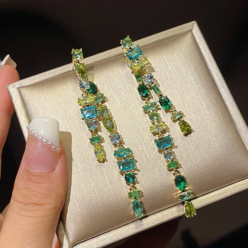 Green Gemstone Drop Earrings for Women 925 Silver Needle Vintage Jewelry Engagement Party Accessories Luxury Long Dangle Earring
Green Gemstone Drop Earrings for Women 925 Silver Needle Vintage Jewelry Engagement Party Accessories Luxury Long Dangle Earring