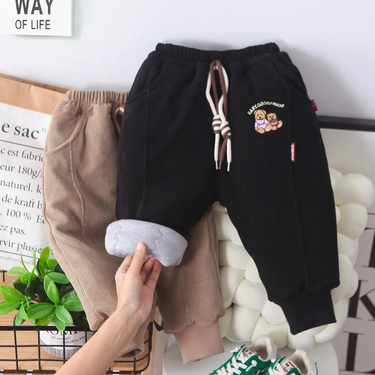 Boys Thick Pants Winter Children Cotton Warm Trousers For Baby Girls Velvet Leggings Clothes Kids Casual Outdoors Costume 6 Year
Boys Thick Pants Winter Children Cotton Warm Trousers For Baby Girls Velvet Leggings Clothes Kids Casual Outdoors Costume 6 Year