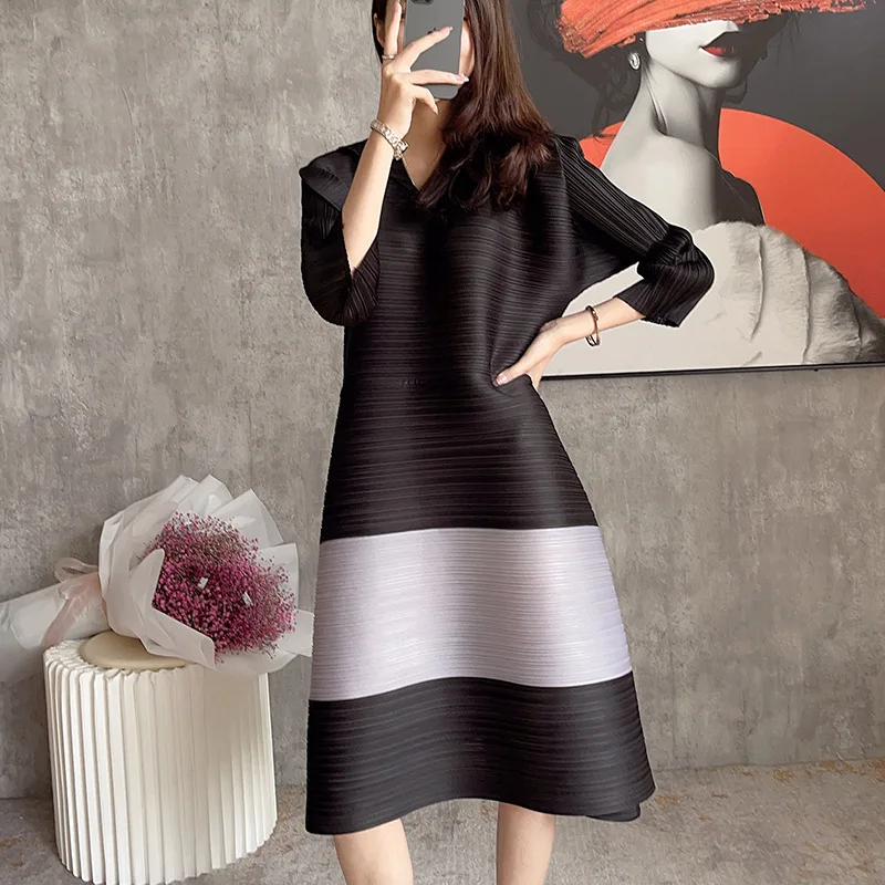 Miyake Dress Pleats Split Drawstring Waist Miyake Pleated Femininity Fashion Splicing Pleated Spring Women's New Loose Skirt
Miyake Dress Pleats Split Drawstring Waist Miyake Pleated Femininity Fashion Splicing Pleated Spring Women's New Loose Skirt