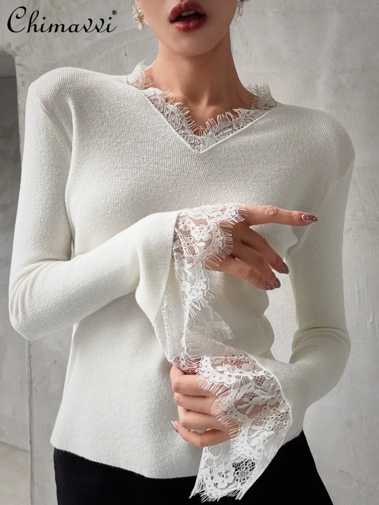 Элегантные кружевные лоскутные свитера с v-образным вырезом и расклешенными рукавами во французском темпераменте, универсальные повседневные пуловеры для женщин
Элегантные кружевные лоскутные свитера с v-образным вырезом и расклешенными рукавами во французском темпераменте, универсальные повседневные пуловеры для женщин