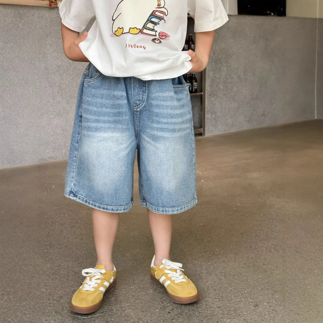 025 New Korean Version Summer Children's Shorts Men's and Women's Casual Five Quarter Pants Versatile
025 New Korean Version Summer Children's Shorts Men's and Women's Casual Five Quarter Pants Versatile