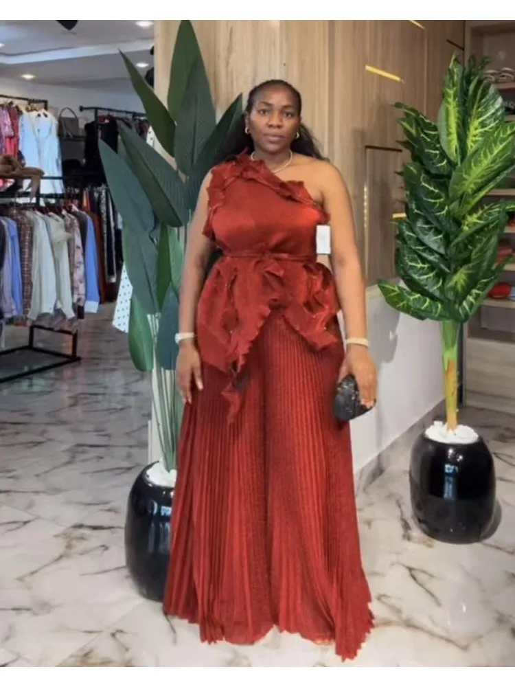 Miyake Pleated Loose Women's Fashion Suit Irregular Banquet Off-the-shoulder Light Luxury Dress Two-piece Set 2025 Summer New
Miyake Pleated Loose Women's Fashion Suit Irregular Banquet Off-the-shoulder Light Luxury Dress Two-piece Set 2025 Summer New