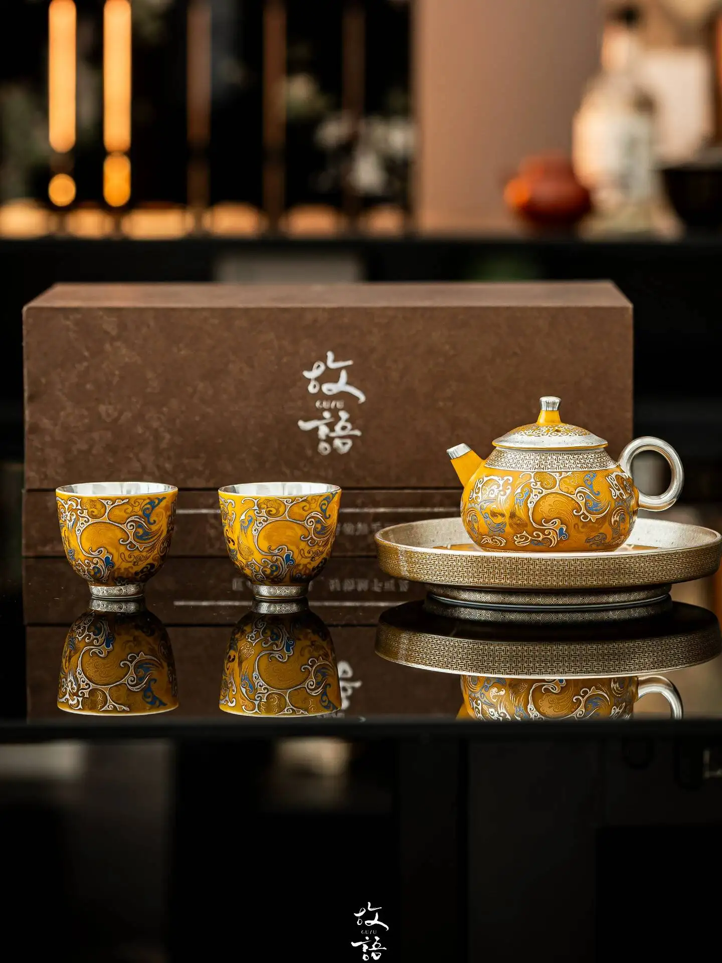 Traditional Chinese Style High-End Silver-Plated Cultural Creative Products From The Forbidden City And Dunhuang, Kung Fu Tea
Traditional Chinese Style High-End Silver-Plated Cultural Creative Products From The Forbidden City And Dunhuang, Kung Fu Tea
