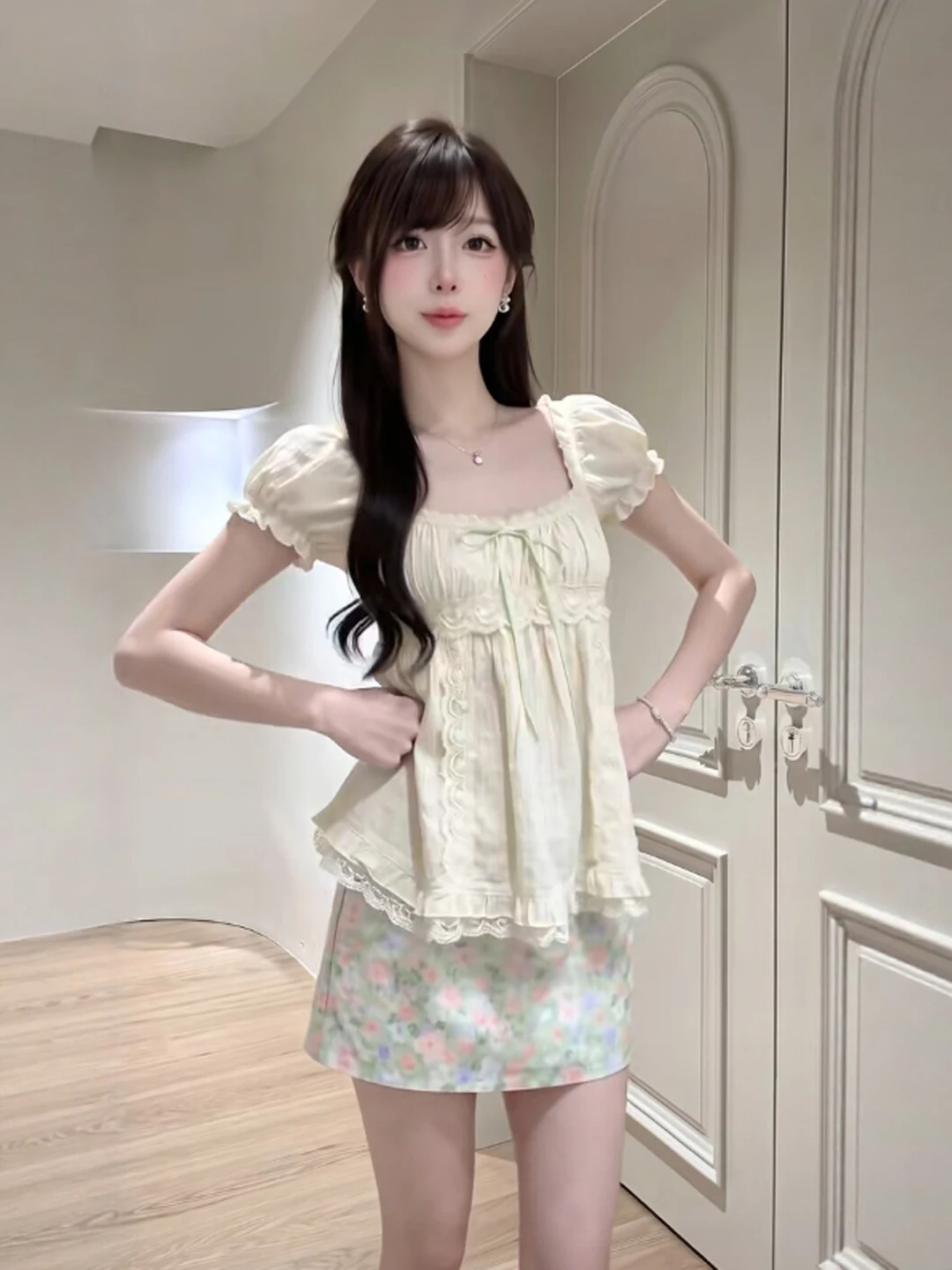 Unique Beautiful Floral Half-Skirt Set Women's Sweet Top Floral Skirt One Whole Ootd Matching Summer Fashion Set Cotton Blend
Unique Beautiful Floral Half-Skirt Set Women's Sweet Top Floral Skirt One Whole Ootd Matching Summer Fashion Set Cotton Blend