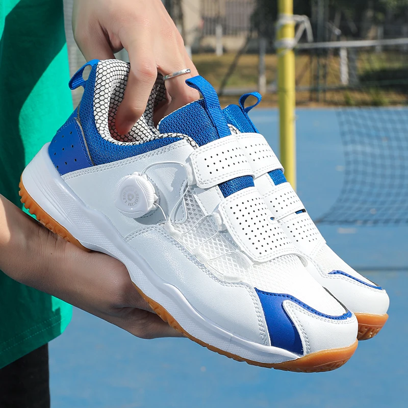 New Professional Table Tennis Shoes Men Women Light Weight Badminton Shoe For Unisex Rotating Buckle Couples Indoor Sports Shoe
New Professional Table Tennis Shoes Men Women Light Weight Badminton Shoe For Unisex Rotating Buckle Couples Indoor Sports Shoe