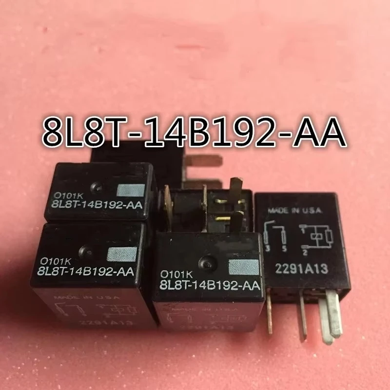 8L8T-14B192-AA 12V Relay
8L8T-14B192-AA 12V Relay