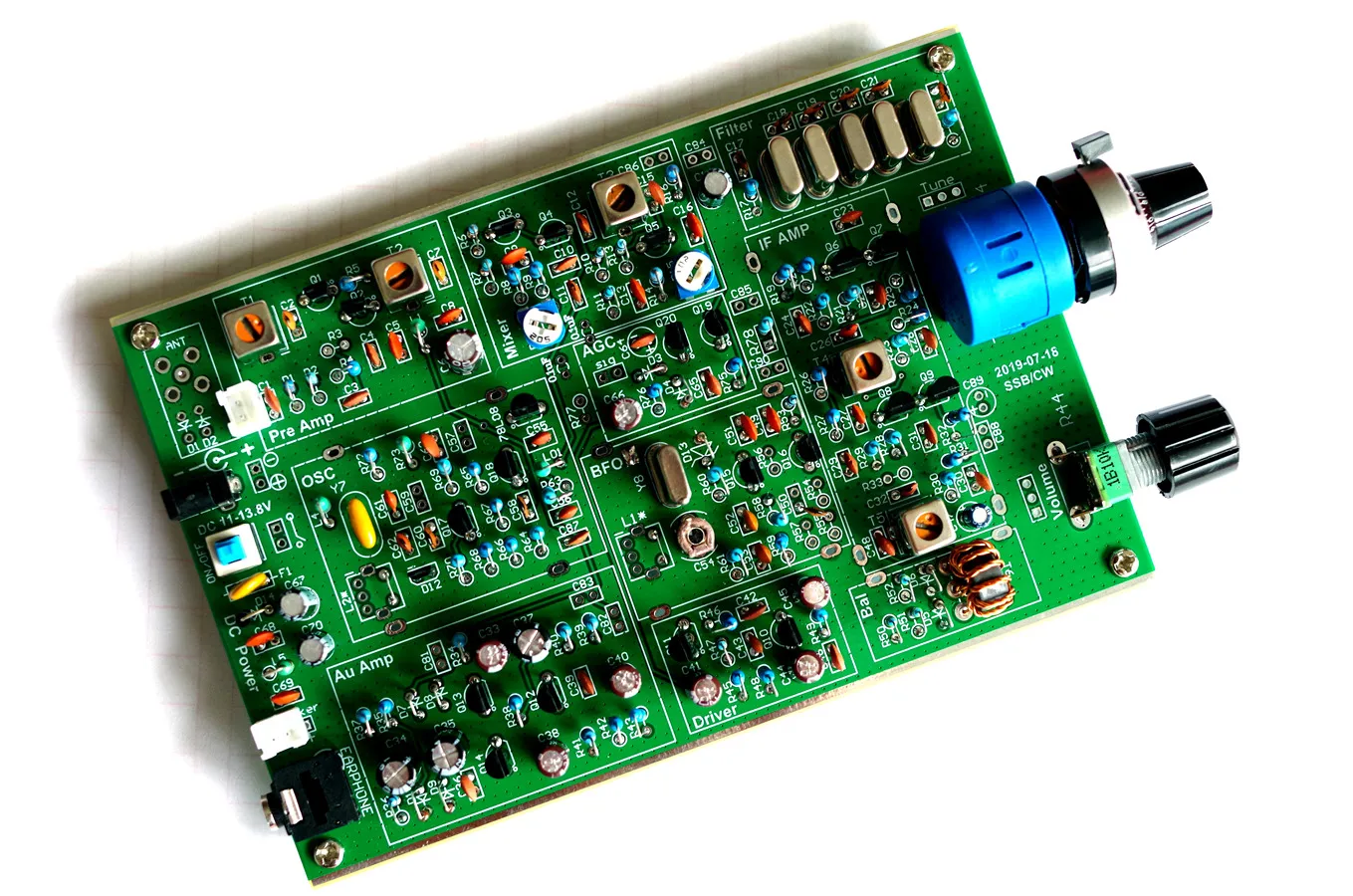 7MHz DIY Kits Single Sideband Short Wave Radio Receiver SSB CW Receiver 78L08 Voltage Regulator Chip Discrete Circuit
7MHz DIY Kits Single Sideband Short Wave Radio Receiver SSB CW Receiver 78L08 Voltage Regulator Chip Discrete Circuit