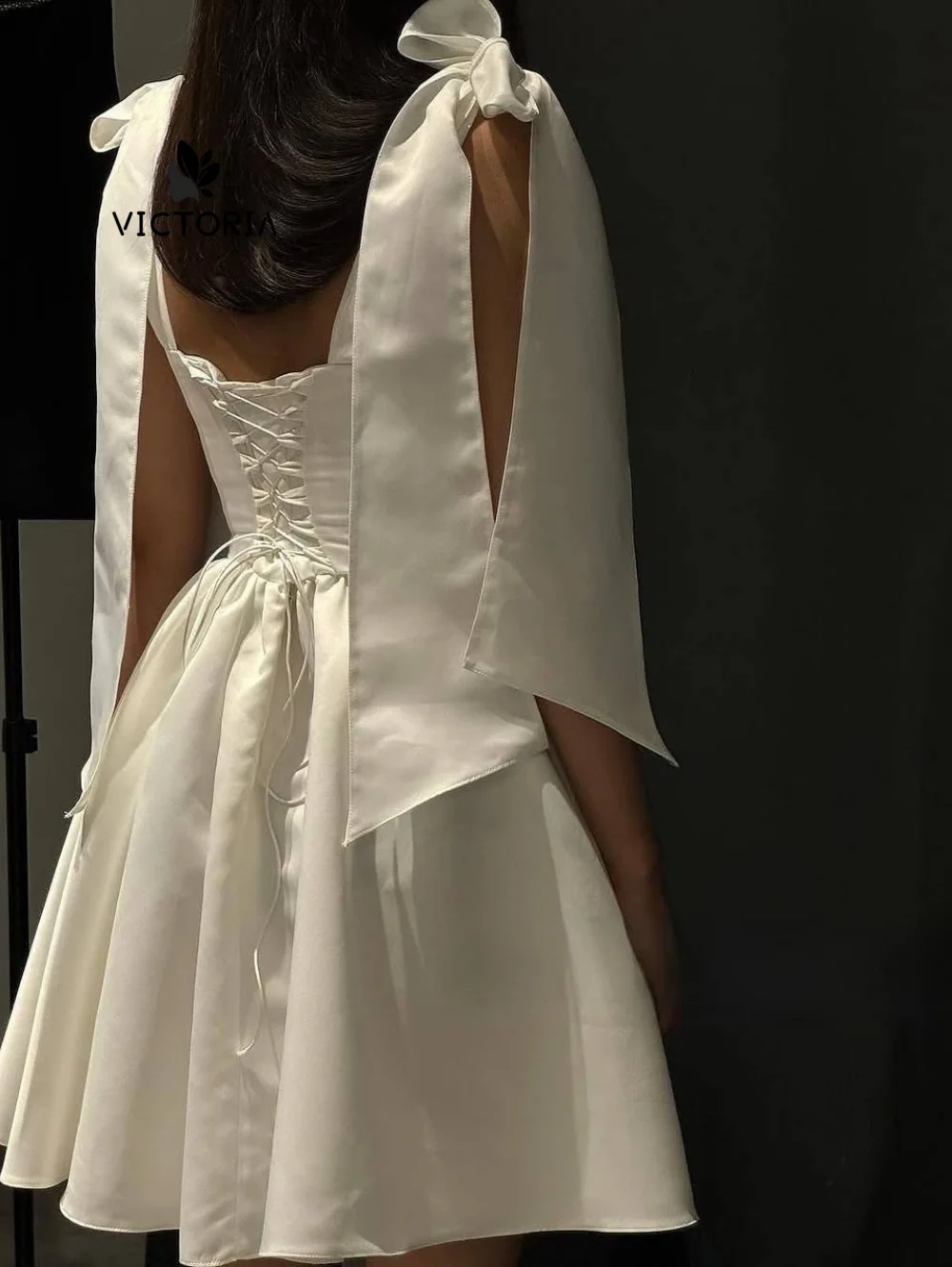 Ivory Bow Spaghetti Short Prom Dress Homecoming Dress Mini Birthday Party Drees Graduation Prom Night Party Gown Customized
Ivory Bow Spaghetti Short Prom Dress Homecoming Dress Mini Birthday Party Drees Graduation Prom Night Party Gown Customized