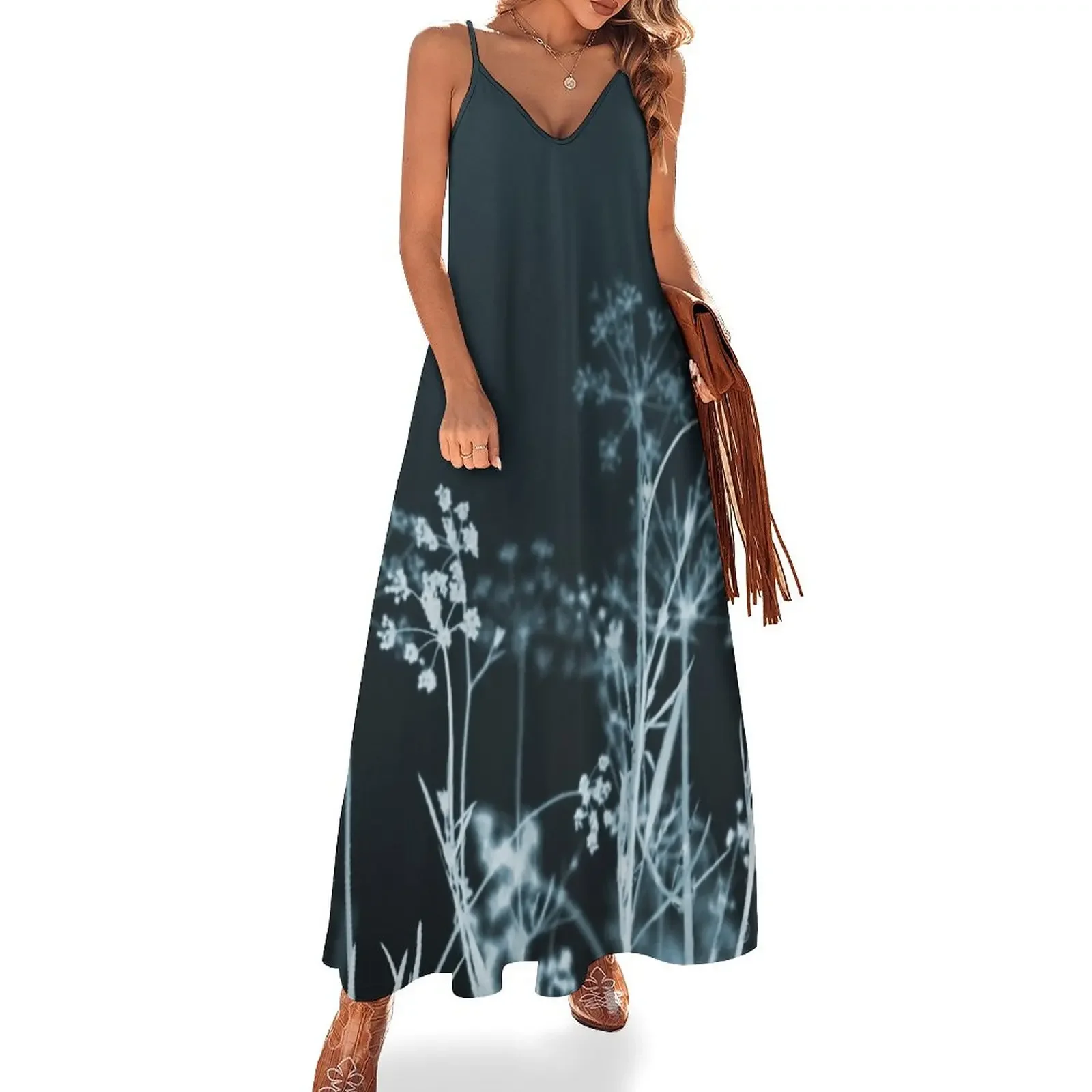 Still of the Night. Elegant Dark Floral Sleeveless Dress Dress women summer clothes for women Dress
Still of the Night. Elegant Dark Floral Sleeveless Dress Dress women summer clothes for women Dress